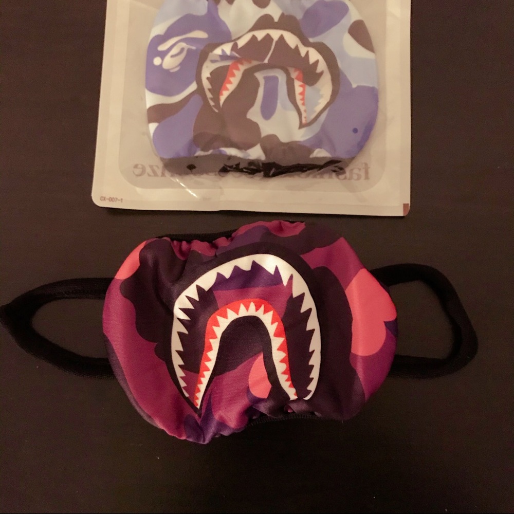 Fashion Camo Shark Face Masks (2-Pack) - Picture 5 of 10